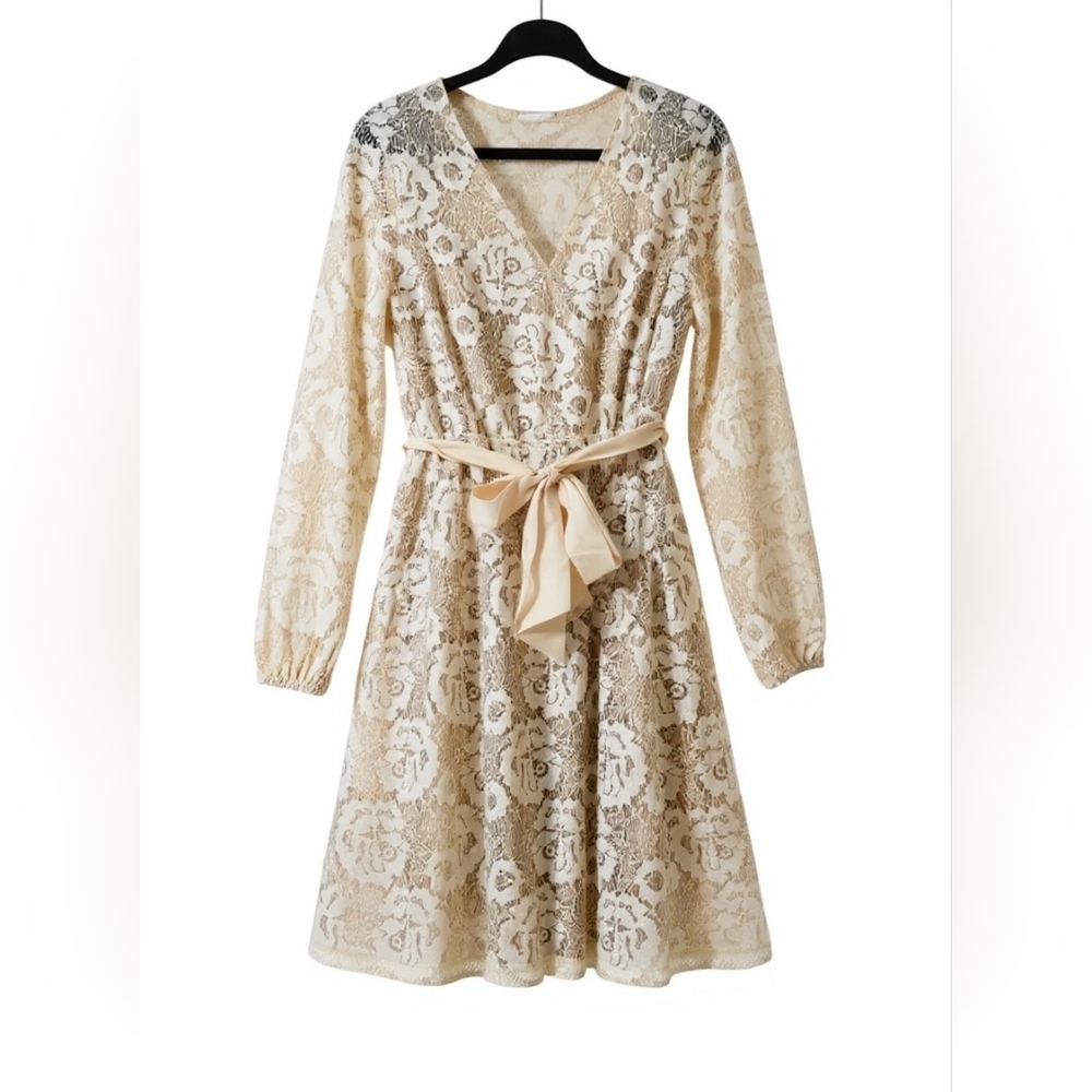Apricot Crochet Lace Belted V-Neck Wrap Mini Dress Size Small.